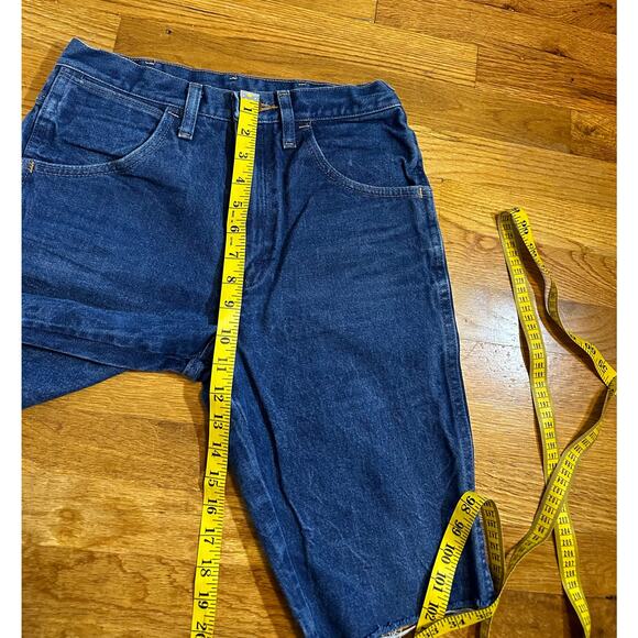 Wrangler Upcycled Cut Off Bermuda Long Cotton Frayed Jean Denim Shorts Size 30 - Picture 5 of 10